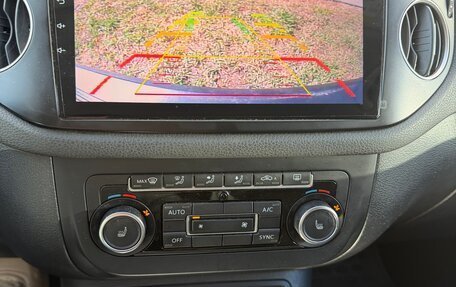 Volkswagen Tiguan I, 2014 год, 1 550 000 рублей, 15 фотография