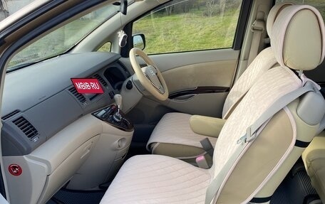 Toyota ISis I, 2012 год, 1 390 000 рублей, 12 фотография