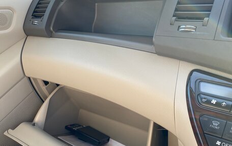 Toyota ISis I, 2012 год, 1 390 000 рублей, 32 фотография