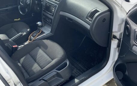 Skoda Octavia, 2012 год, 1 100 000 рублей, 15 фотография