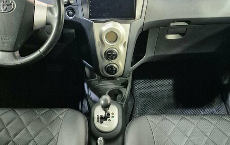 Toyota Yaris III рестайлинг, 2008 год, 601 000 рублей, 13 фотография