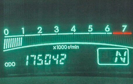 Toyota Yaris III рестайлинг, 2008 год, 601 000 рублей, 9 фотография