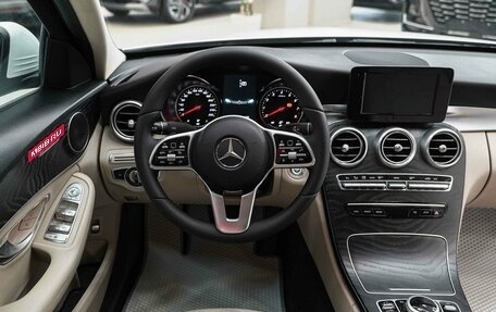 Mercedes-Benz C-Класс, 2019 год, 2 690 000 рублей, 12 фотография