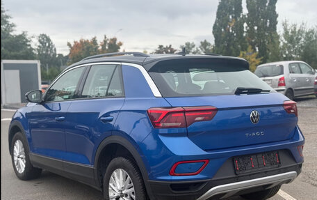 Volkswagen T-Roc I, 2023 год, 2 311 061 рублей, 7 фотография