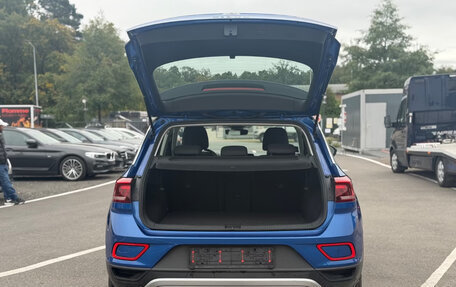 Volkswagen T-Roc I, 2023 год, 2 311 061 рублей, 14 фотография