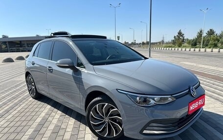Volkswagen Golf VIII, 2023 год, 2 150 000 рублей, 1 фотография