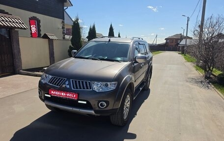 Mitsubishi Pajero Sport II рестайлинг, 2013 год, 2 100 000 рублей, 1 фотография