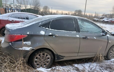 Hyundai Solaris II рестайлинг, 2014 год, 400 000 рублей, 3 фотография