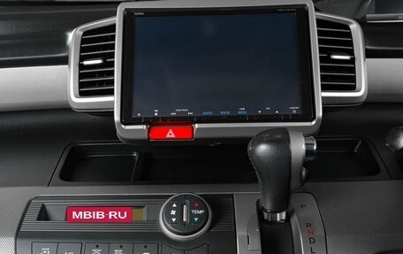 Honda Freed I, 2013 год, 1 229 000 рублей, 17 фотография