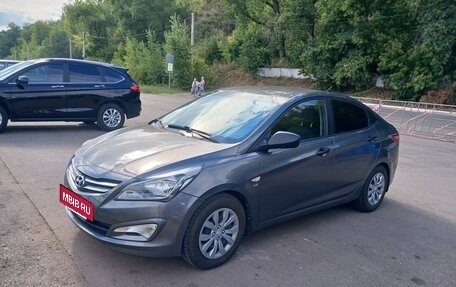 Hyundai Solaris II рестайлинг, 2014 год, 400 000 рублей, 10 фотография