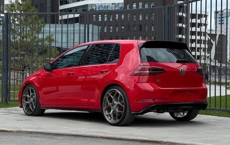 Volkswagen Golf R VII, 2018 год, 4 250 000 рублей, 11 фотография