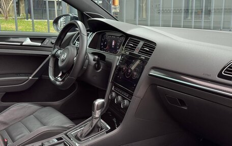 Volkswagen Golf R VII, 2018 год, 4 250 000 рублей, 22 фотография