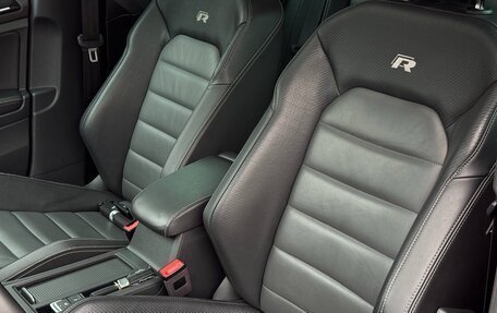 Volkswagen Golf R VII, 2018 год, 4 250 000 рублей, 18 фотография