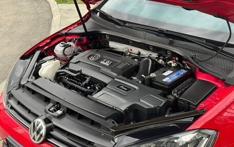 Volkswagen Golf R VII, 2018 год, 4 250 000 рублей, 25 фотография
