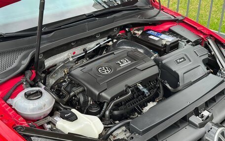 Volkswagen Golf R VII, 2018 год, 4 250 000 рублей, 26 фотография