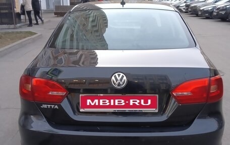 Volkswagen Jetta VI, 2012 год, 935 000 рублей, 4 фотография