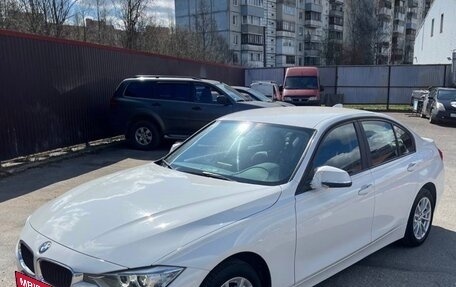 BMW 3 серия, 2013 год, 1 550 000 рублей, 3 фотография