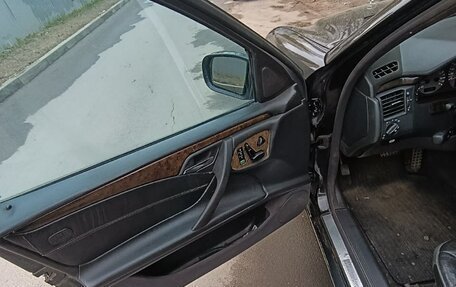 Mercedes-Benz E-Класс, 2000 год, 550 000 рублей, 10 фотография