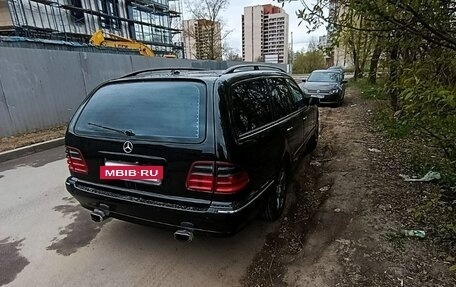 Mercedes-Benz E-Класс, 2000 год, 550 000 рублей, 3 фотография