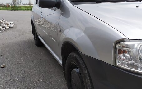 Renault Logan II, 2013 год, 420 000 рублей, 24 фотография