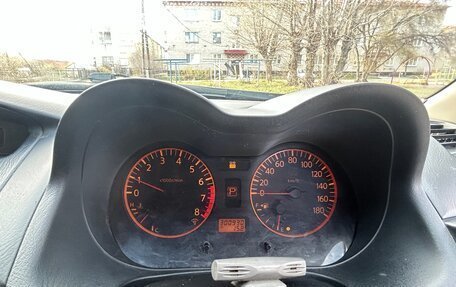 Nissan Avenir II, 2004 год, 335 000 рублей, 10 фотография