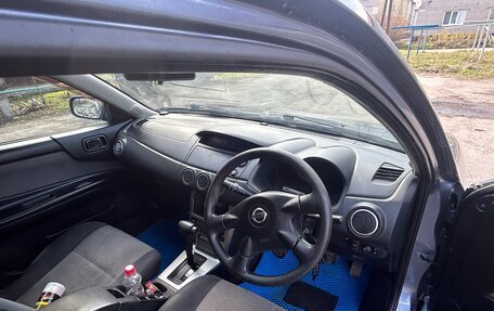 Nissan Avenir II, 2004 год, 335 000 рублей, 21 фотография