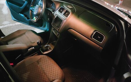 Volkswagen Polo VI (EU Market), 2018 год, 1 425 000 рублей, 3 фотография