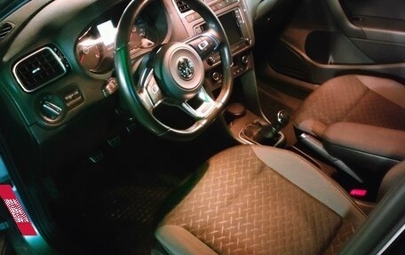 Volkswagen Polo VI (EU Market), 2018 год, 1 425 000 рублей, 4 фотография