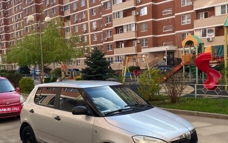 Skoda Fabia II, 2010 год, 470 000 рублей, 3 фотография