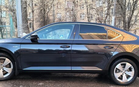Skoda Superb III рестайлинг, 2021 год, 4 320 000 рублей, 3 фотография