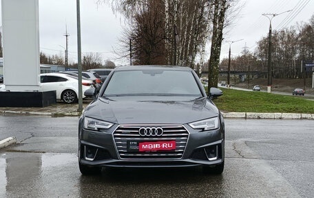 Audi A4, 2018 год, 2 720 000 рублей, 2 фотография