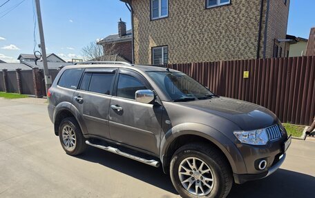 Mitsubishi Pajero Sport II рестайлинг, 2013 год, 2 100 000 рублей, 2 фотография