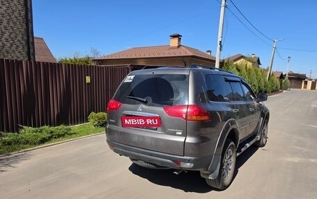 Mitsubishi Pajero Sport II рестайлинг, 2013 год, 2 100 000 рублей, 4 фотография