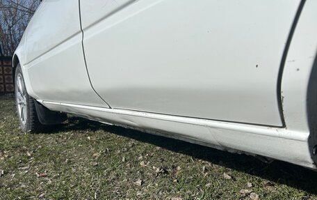 Toyota Sprinter VIII (E110), 2000 год, 180 000 рублей, 10 фотография