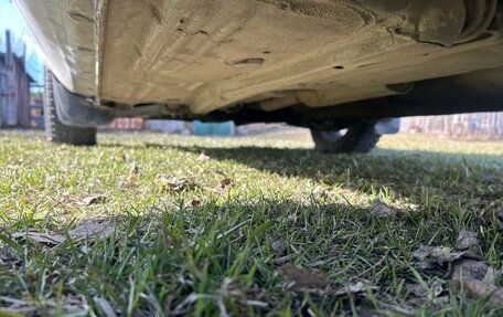 Toyota Sprinter VIII (E110), 2000 год, 180 000 рублей, 19 фотография