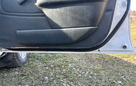 Toyota Sprinter VIII (E110), 2000 год, 180 000 рублей, 15 фотография