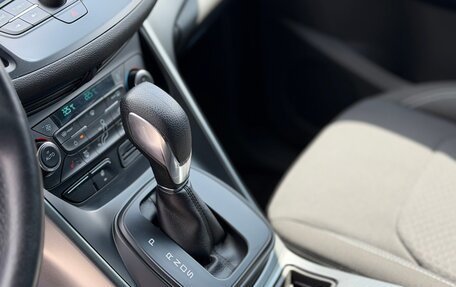 Ford Kuga III, 2017 год, 1 820 000 рублей, 17 фотография