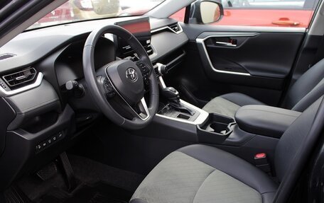 Toyota RAV4, 2025 год, 3 999 000 рублей, 5 фотография