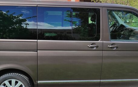 Volkswagen Multivan T5, 2011 год, 2 100 000 рублей, 4 фотография