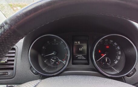 Skoda Yeti I рестайлинг, 2011 год, 1 100 000 рублей, 7 фотография