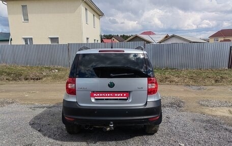 Skoda Yeti I рестайлинг, 2011 год, 1 100 000 рублей, 17 фотография