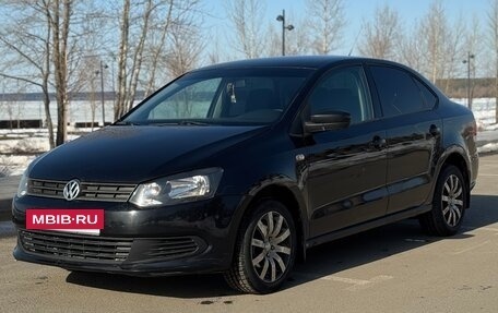 Volkswagen Polo VI (EU Market), 2011 год, 520 000 рублей, 2 фотография