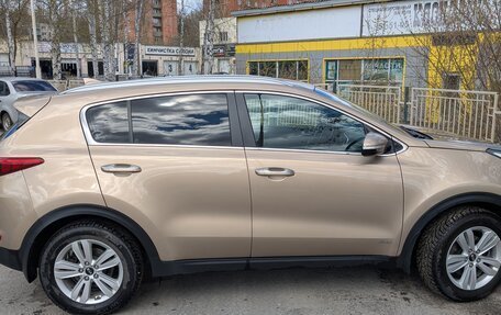 KIA Sportage IV рестайлинг, 2018 год, 2 140 000 рублей, 4 фотография