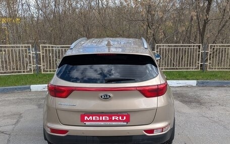 KIA Sportage IV рестайлинг, 2018 год, 2 140 000 рублей, 2 фотография