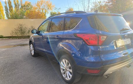 Ford Escape III, 2018 год, 1 450 000 рублей, 7 фотография