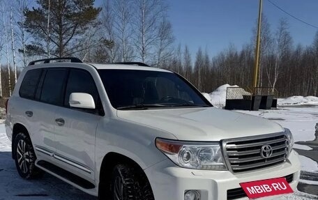 Toyota Land Cruiser 200, 2014 год, 4 500 000 рублей, 3 фотография