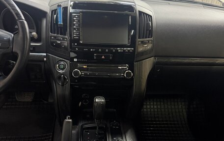 Toyota Land Cruiser 200, 2014 год, 4 500 000 рублей, 22 фотография