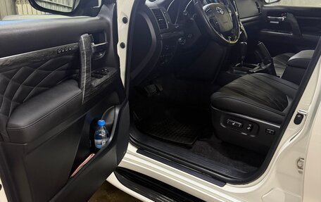 Toyota Land Cruiser 200, 2014 год, 4 500 000 рублей, 25 фотография