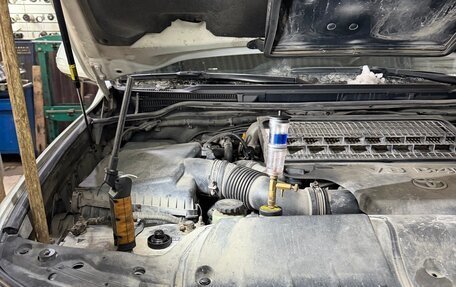 Toyota Land Cruiser 200, 2014 год, 4 500 000 рублей, 31 фотография