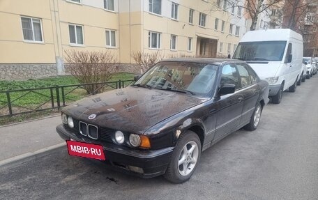 BMW 5 серия, 1990 год, 420 000 рублей, 3 фотография